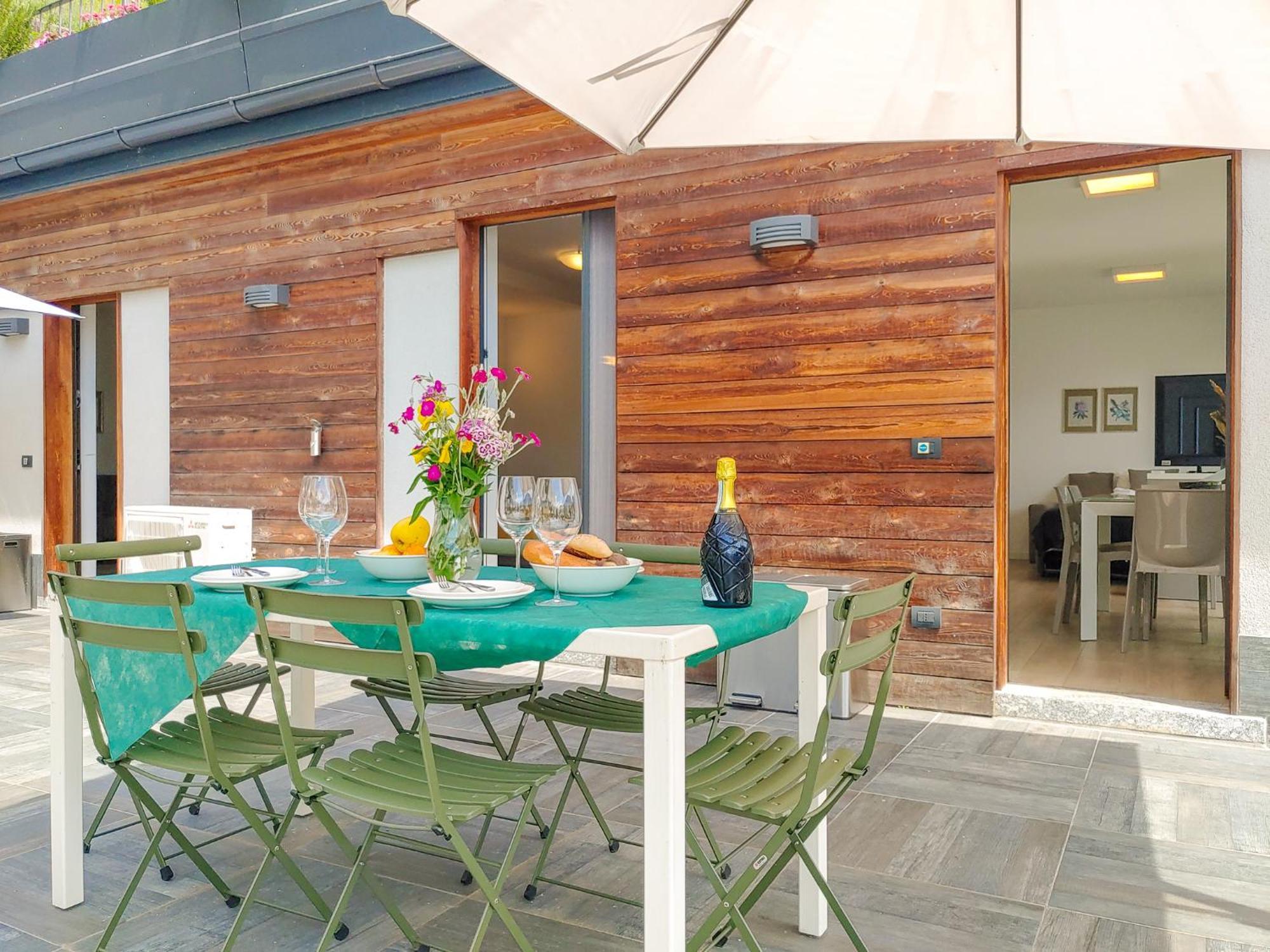 Dascio Emotion Ferienwohnung Mit Terrasse Am See Εξωτερικό φωτογραφία