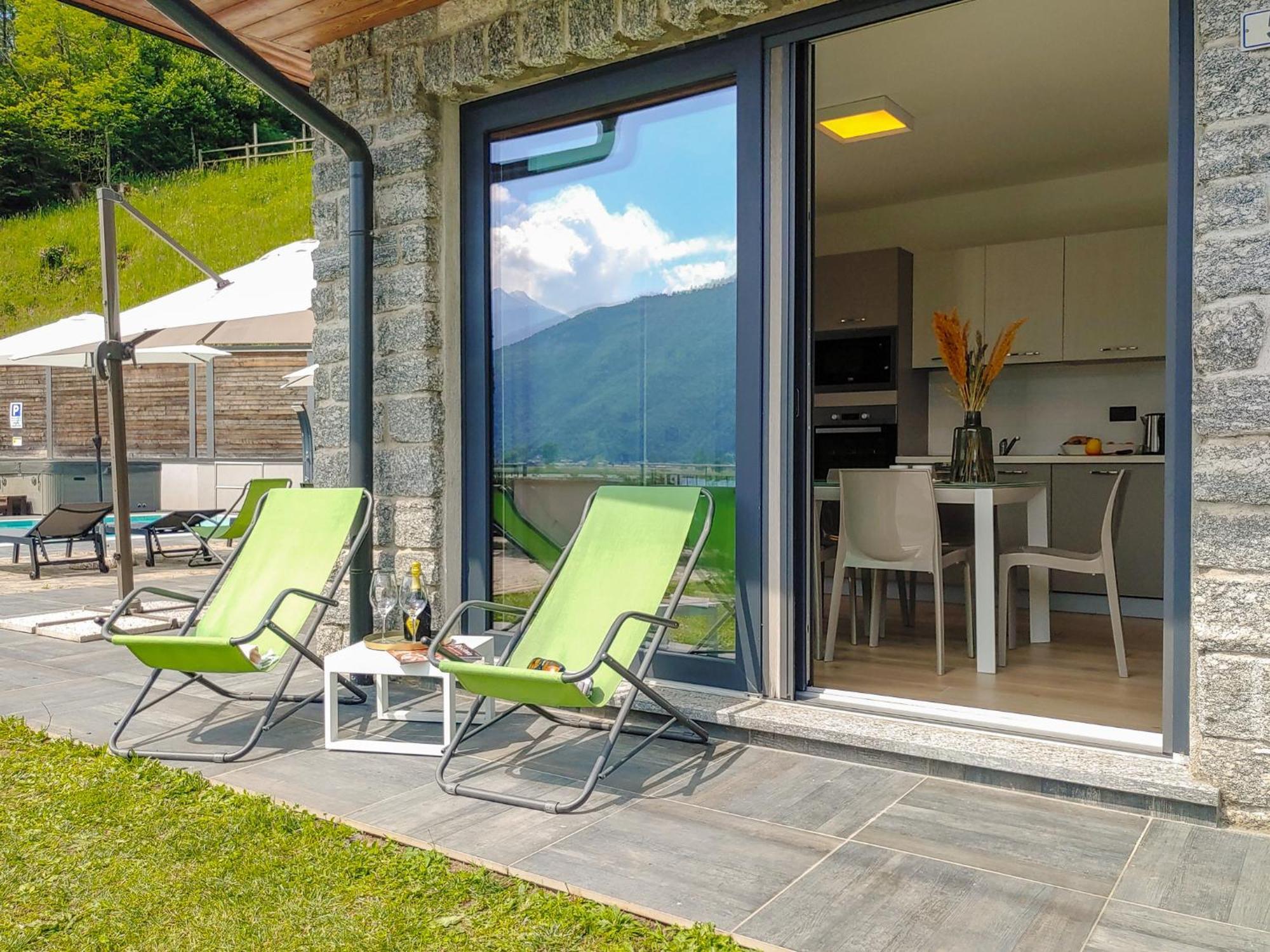 Dascio Emotion Ferienwohnung Mit Terrasse Am See Εξωτερικό φωτογραφία